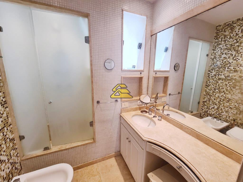 Apartamento à venda com 3 quartos, 134m² - Foto 22