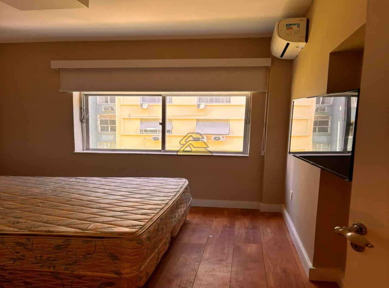 Apartamento à venda com 3 quartos, 150m² - Foto 12