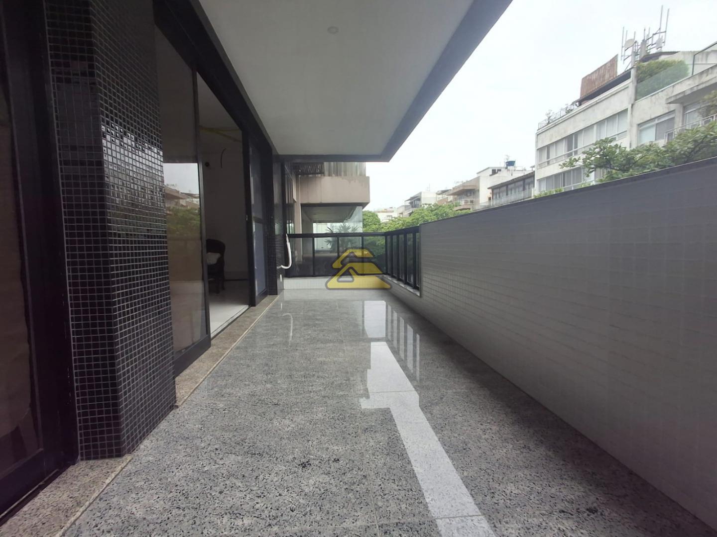 Apartamento à venda com 2 quartos, 125m² - Foto 28