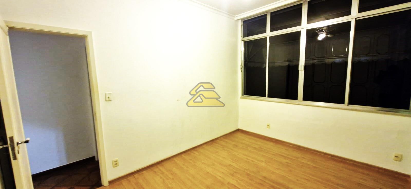 Apartamento à venda com 3 quartos, 115m² - Foto 18