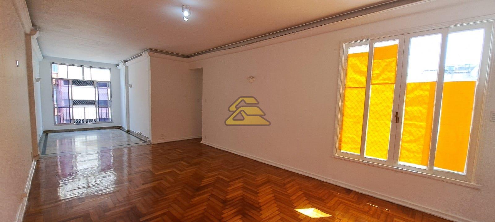 Apartamento à venda com 3 quartos, 148m² - Foto 2