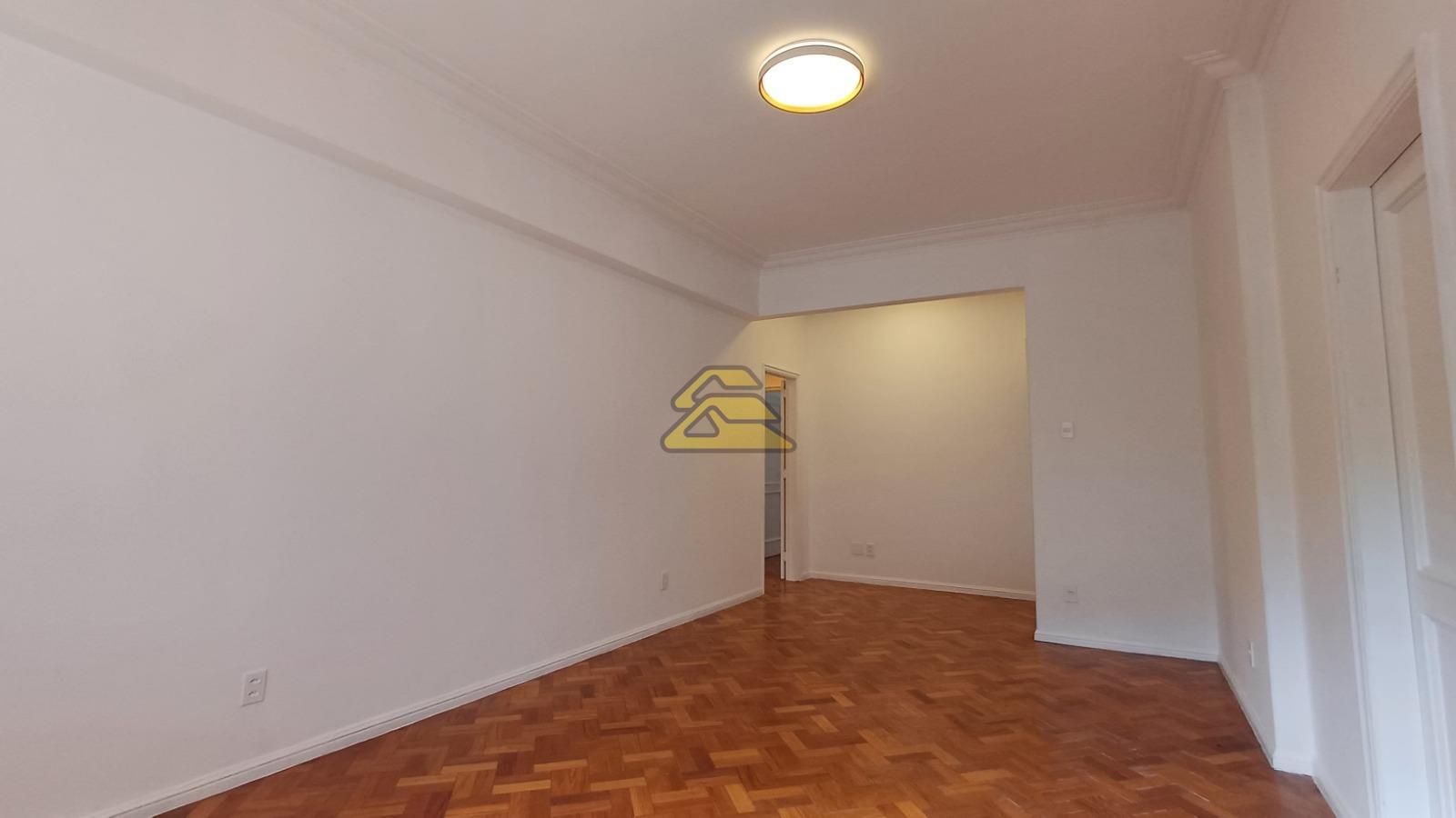 Apartamento à venda com 3 quartos, 177m² - Foto 12