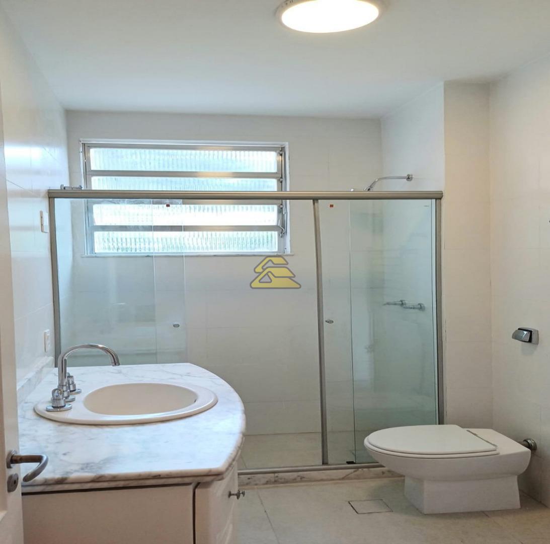 Apartamento à venda com 3 quartos, 177m² - Foto 27