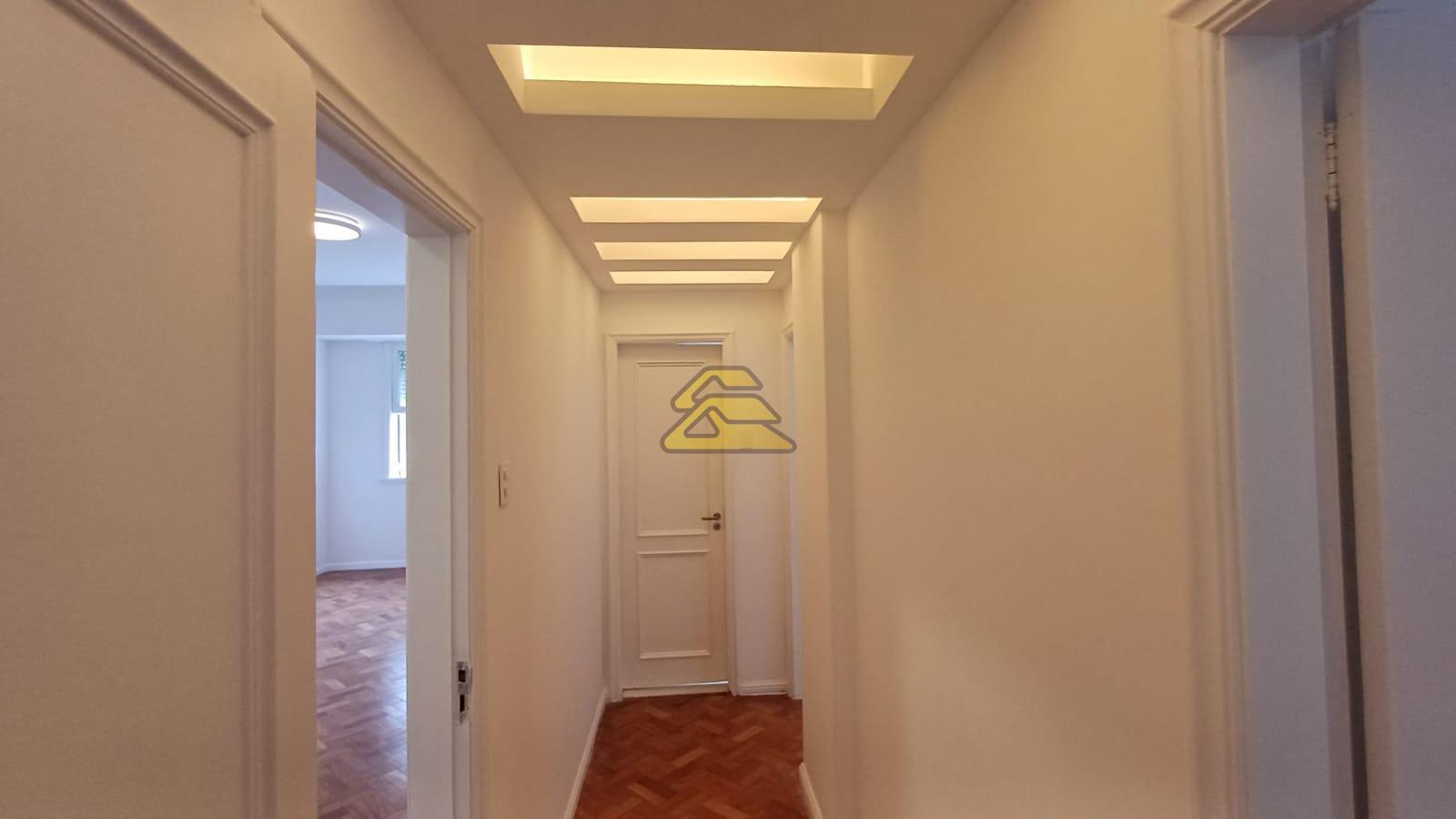 Apartamento à venda com 3 quartos, 177m² - Foto 29