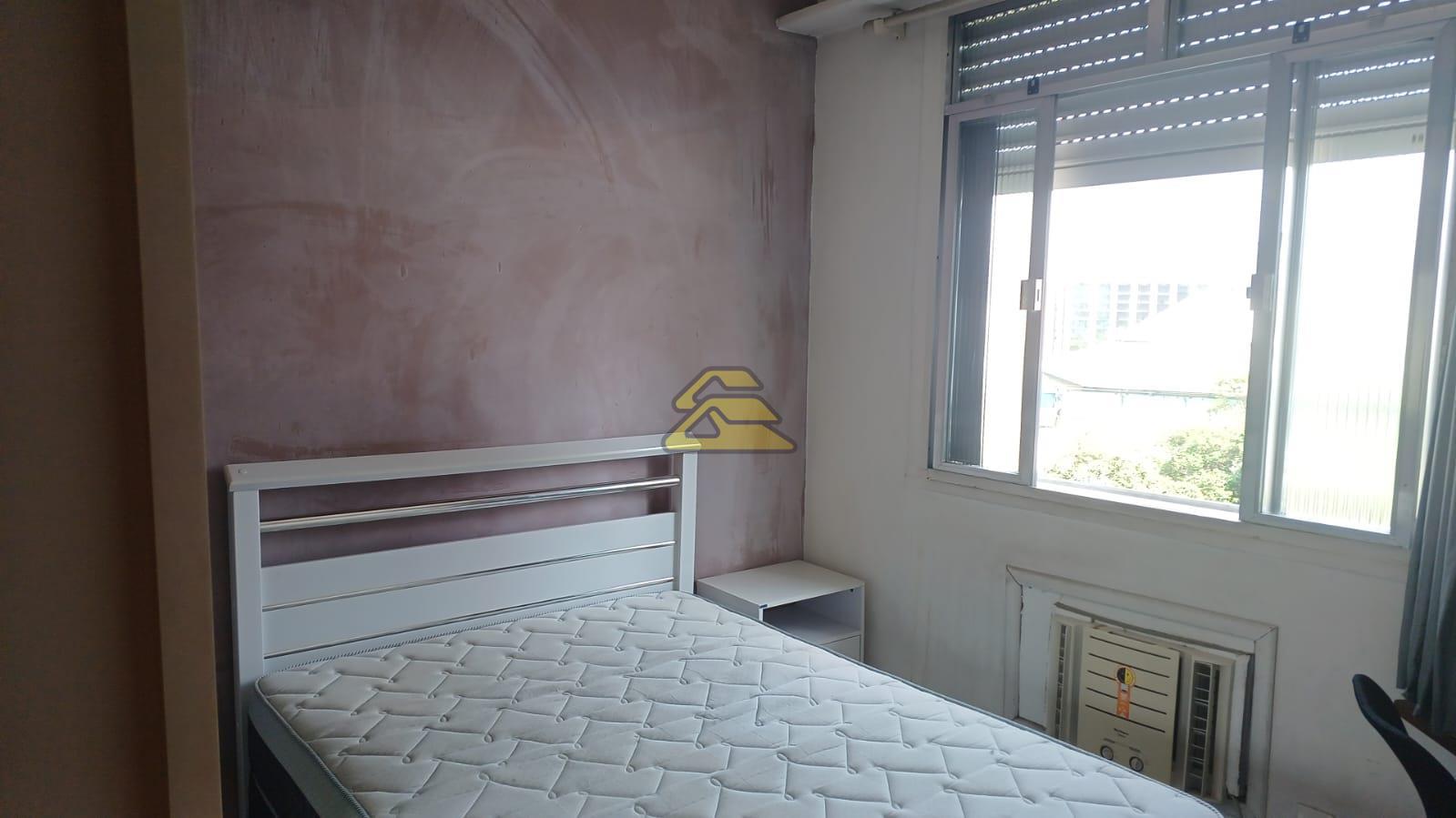 Apartamento à venda com 1 quarto, 26m² - Foto 2