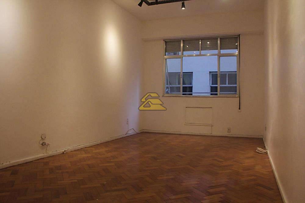 Apartamento à venda com 3 quartos, 90m² - Foto 2