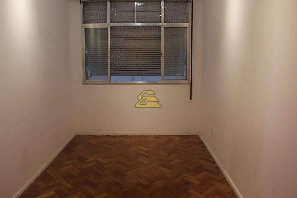 Apartamento à venda com 3 quartos, 90m² - Foto 11