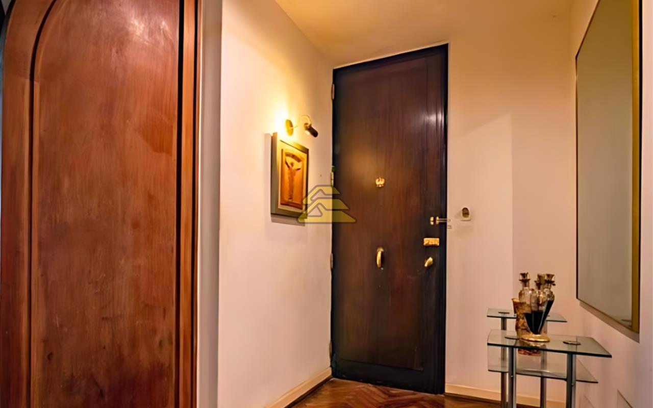 Apartamento à venda com 3 quartos, 261m² - Foto 12