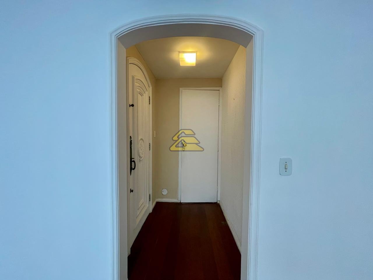 Apartamento para alugar com 4 quartos, 175m² - Foto 10