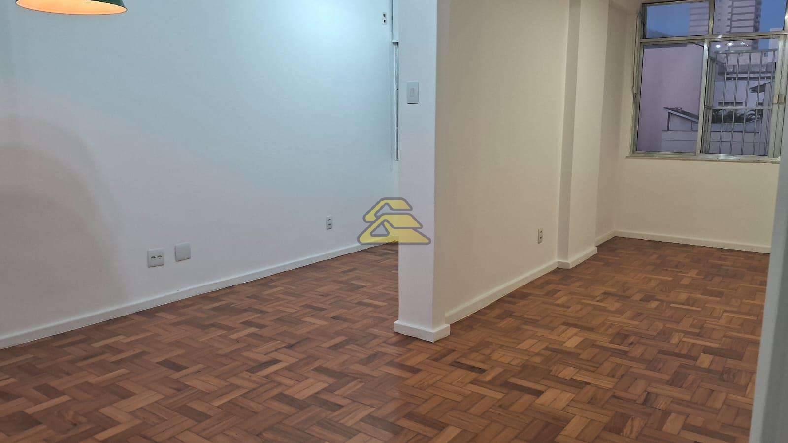 Apartamento para alugar com 2 quartos, 92m² - Foto 8