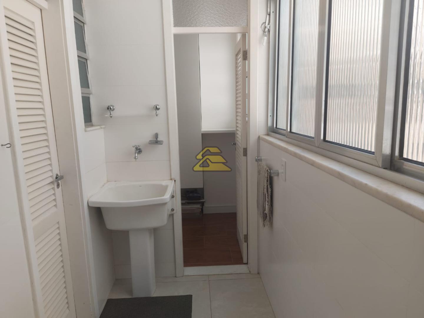 Apartamento à venda com 3 quartos, 81m² - Foto 23