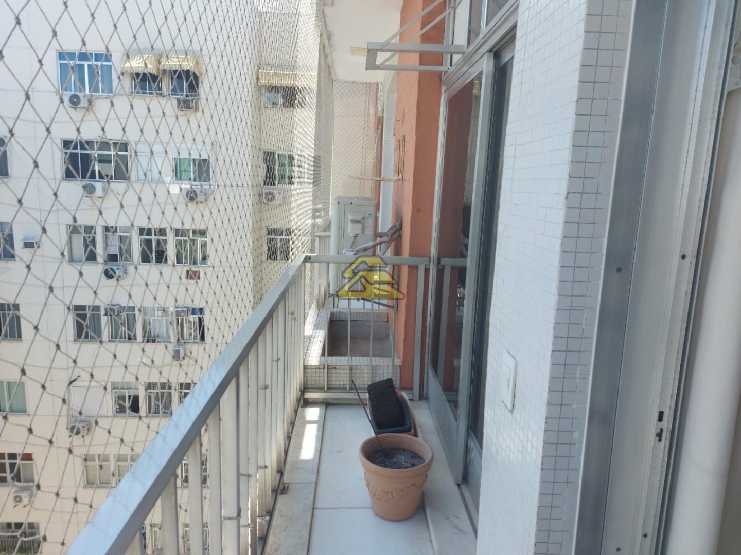 Apartamento à venda com 3 quartos, 81m² - Foto 40