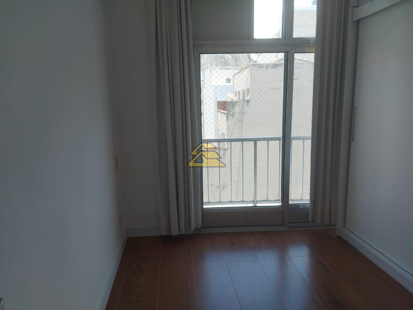 Apartamento à venda com 3 quartos, 81m² - Foto 10