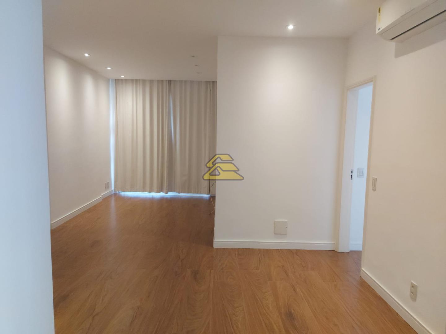 Apartamento à venda com 3 quartos, 81m² - Foto 3