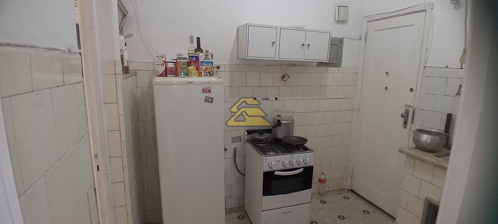 Apartamento à venda com 2 quartos, 77m² - Foto 15