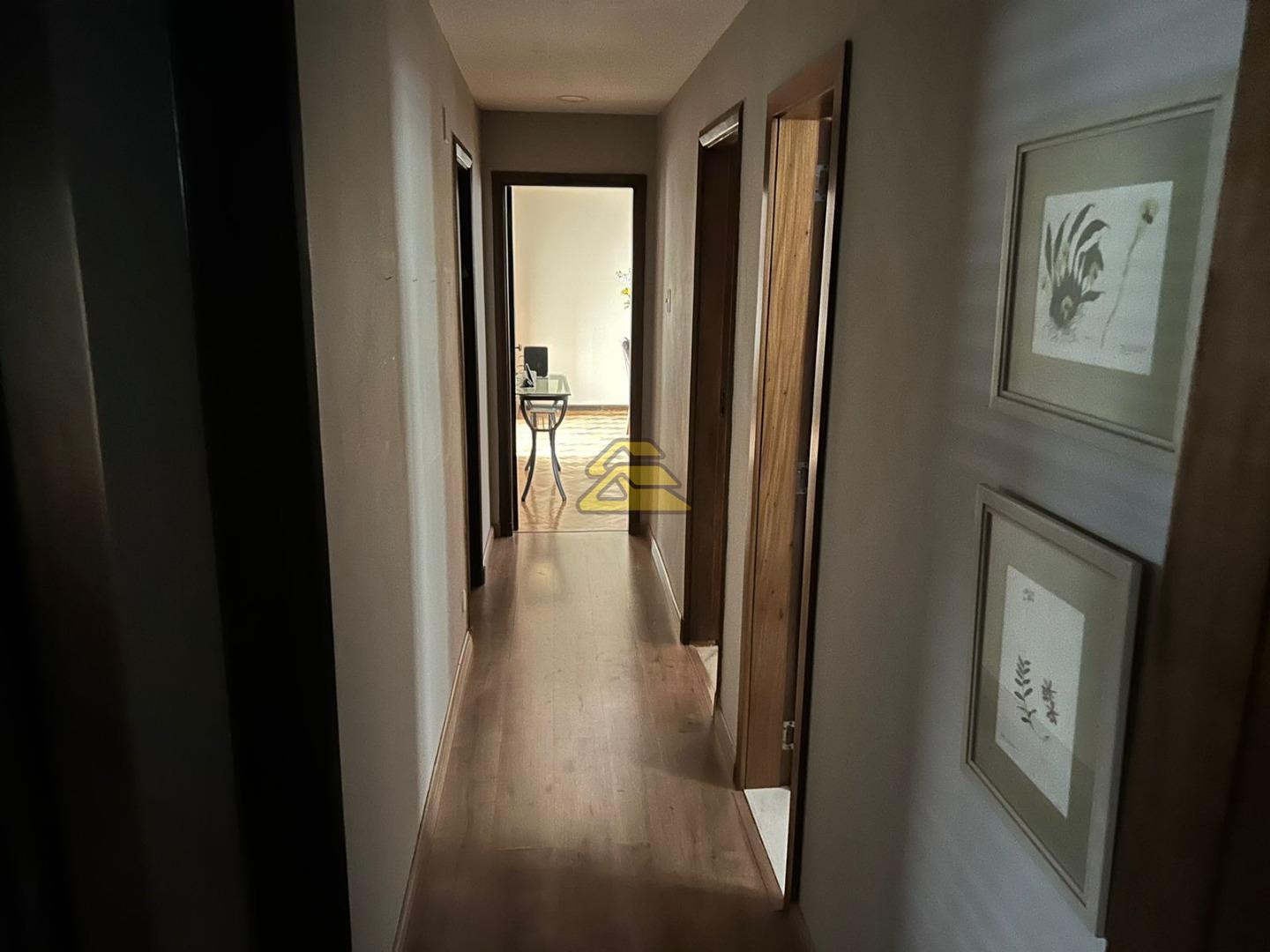 Apartamento à venda com 3 quartos, 173m² - Foto 7