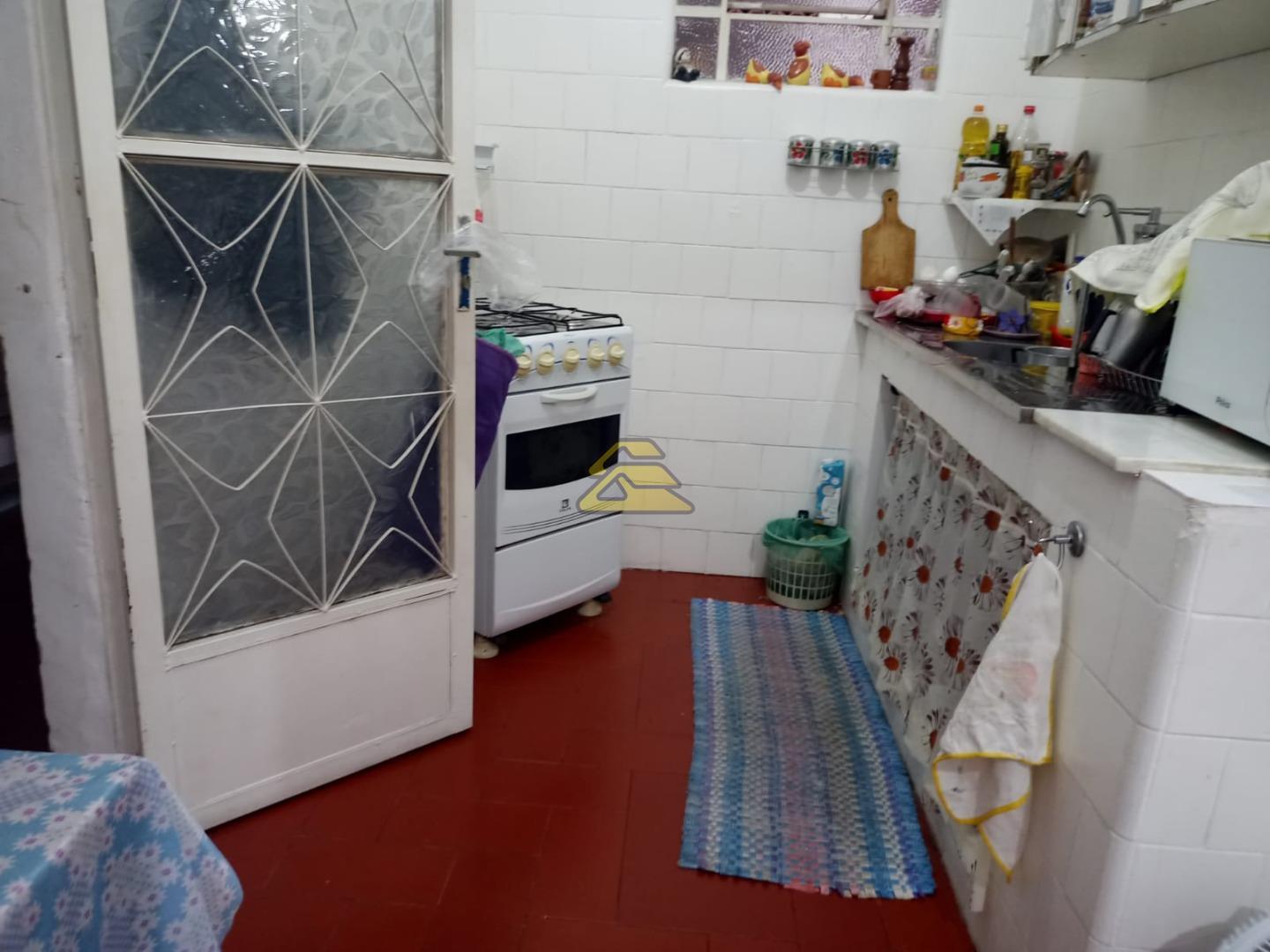 Casa para alugar com 3 quartos, 90m² - Foto 11