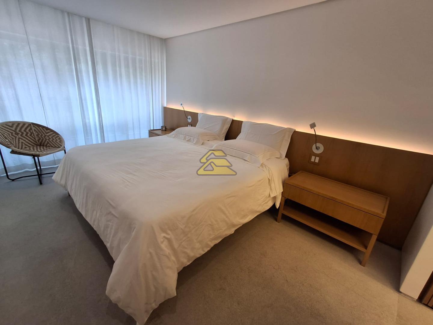 Apartamento à venda com 3 quartos, 158m² - Foto 10