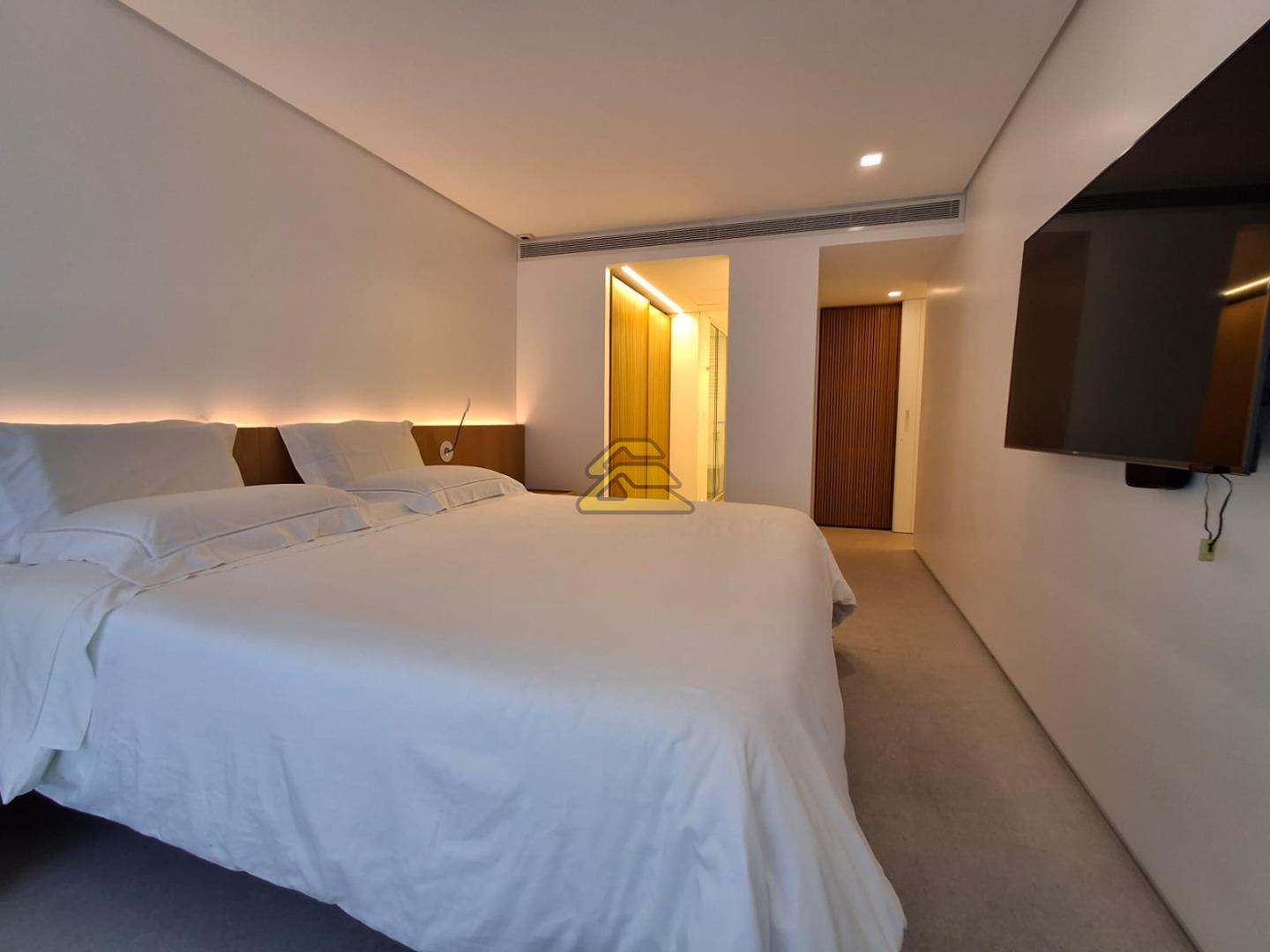 Apartamento à venda com 3 quartos, 158m² - Foto 11