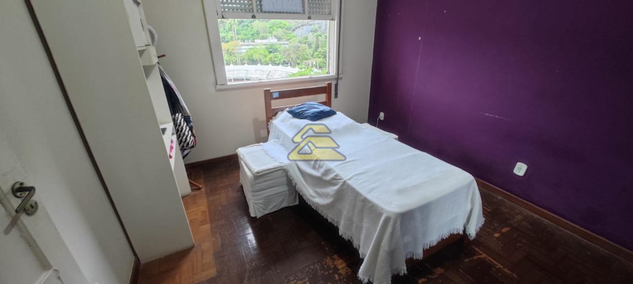 Apartamento à venda com 3 quartos, 99m² - Foto 13