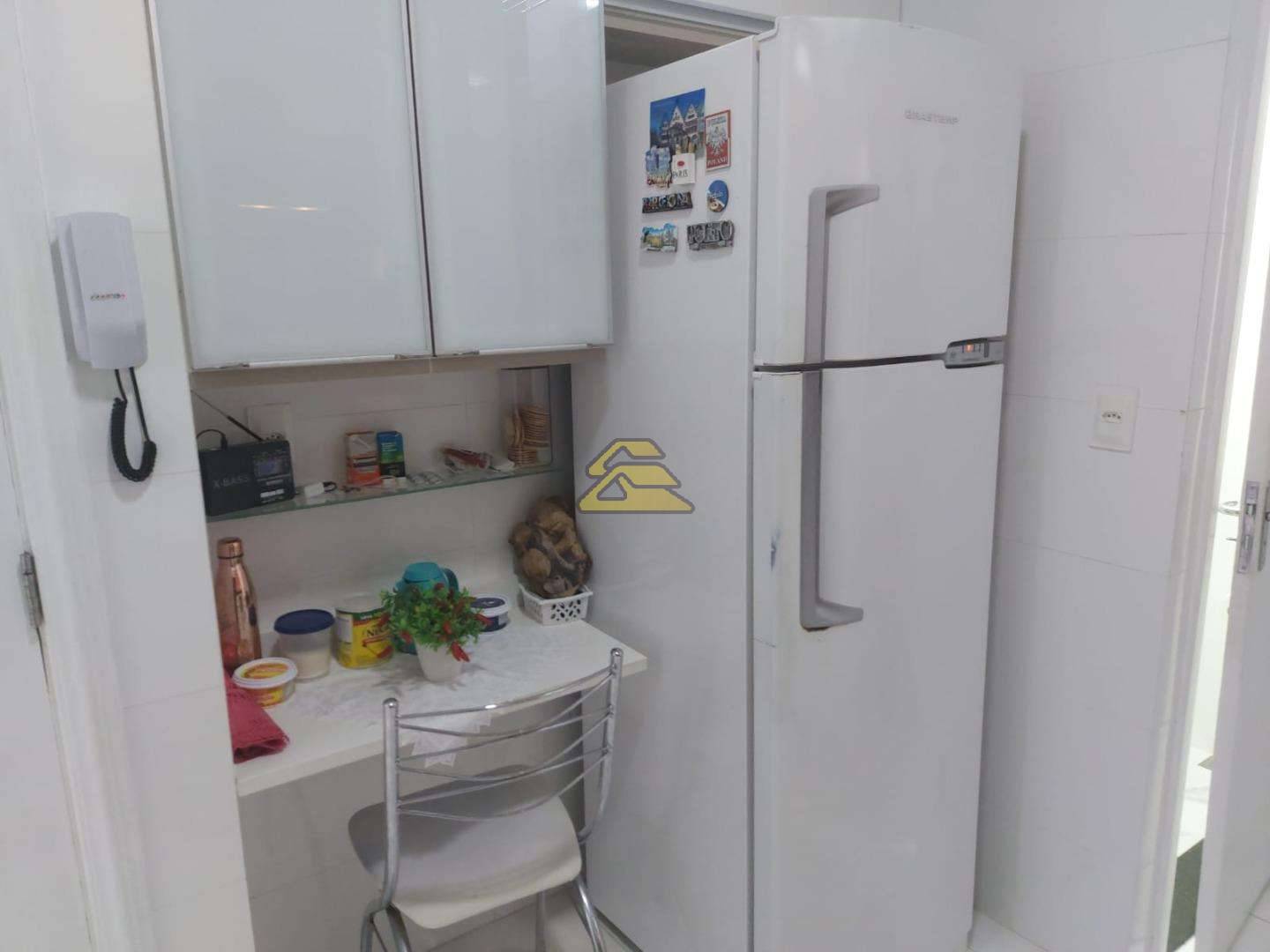 Apartamento à venda com 3 quartos, 106m² - Foto 15