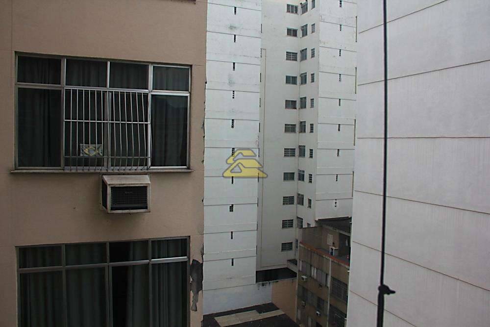 Apartamento à venda com 3 quartos, 107m² - Foto 18