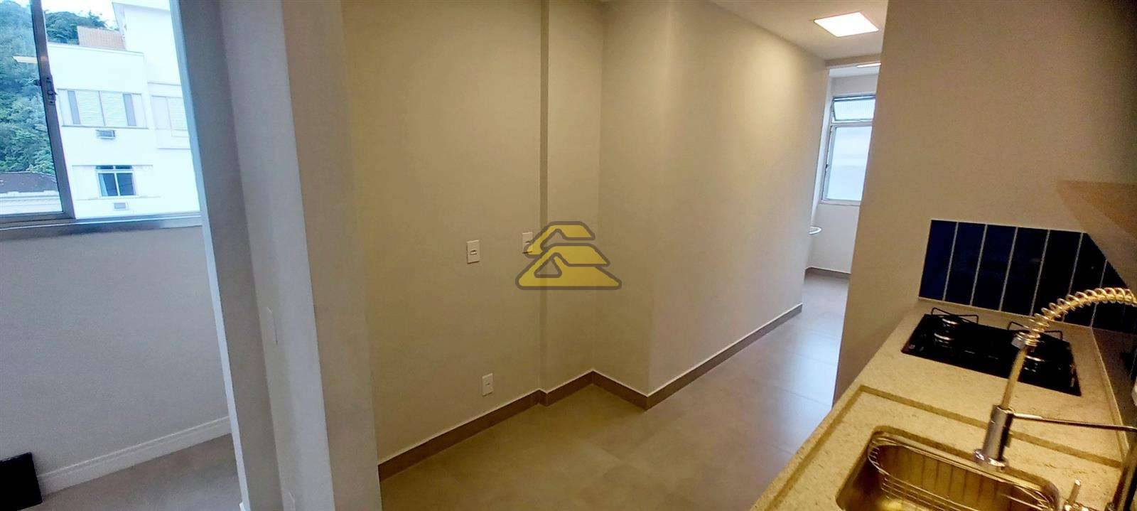 Apartamento à venda com 3 quartos, 120m² - Foto 13