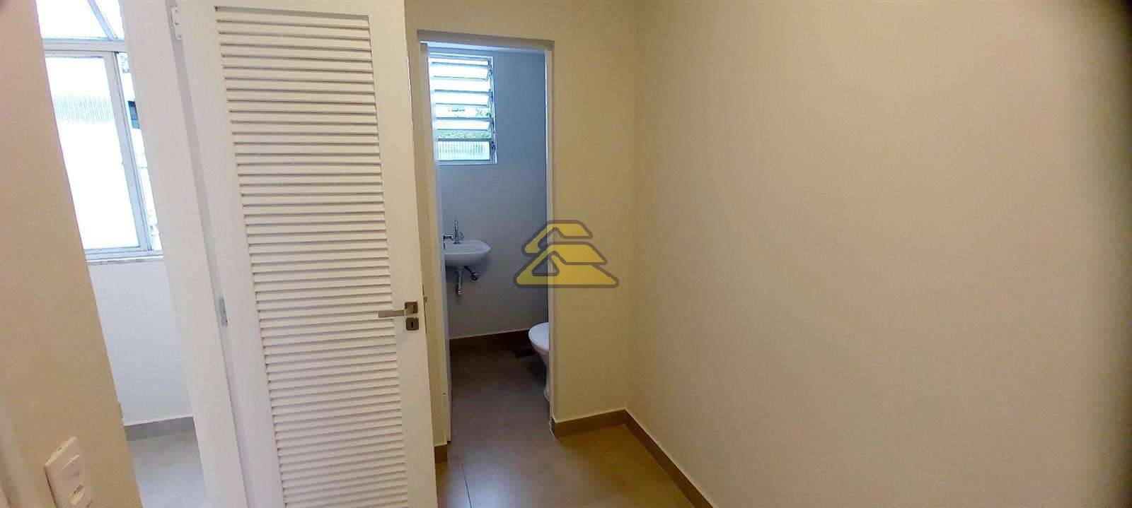 Apartamento à venda com 3 quartos, 120m² - Foto 17