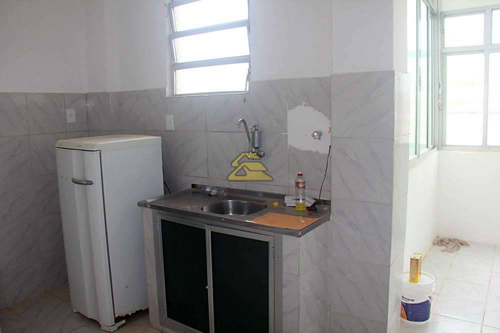 Apartamento à venda com 3 quartos, 76m² - Foto 16