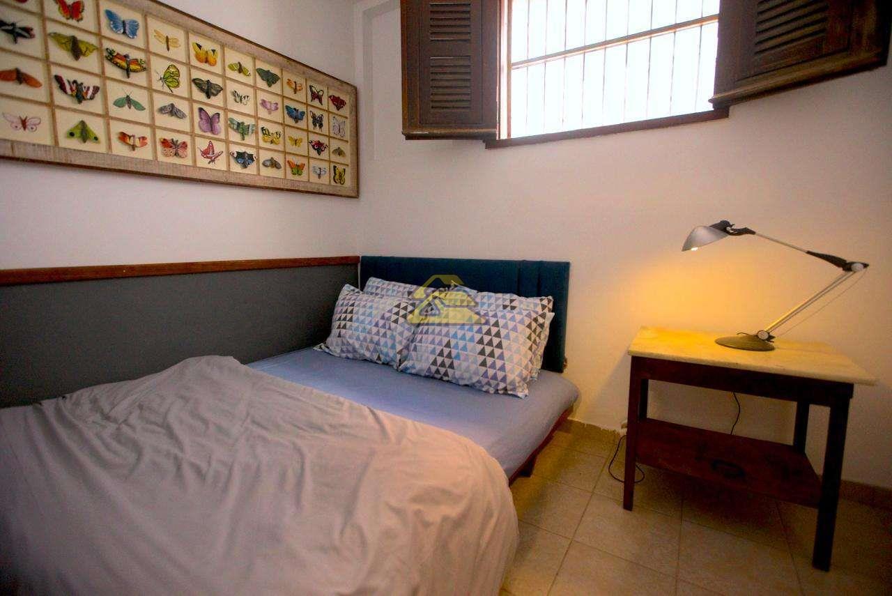 Casa à venda com 3 quartos, 176m² - Foto 14