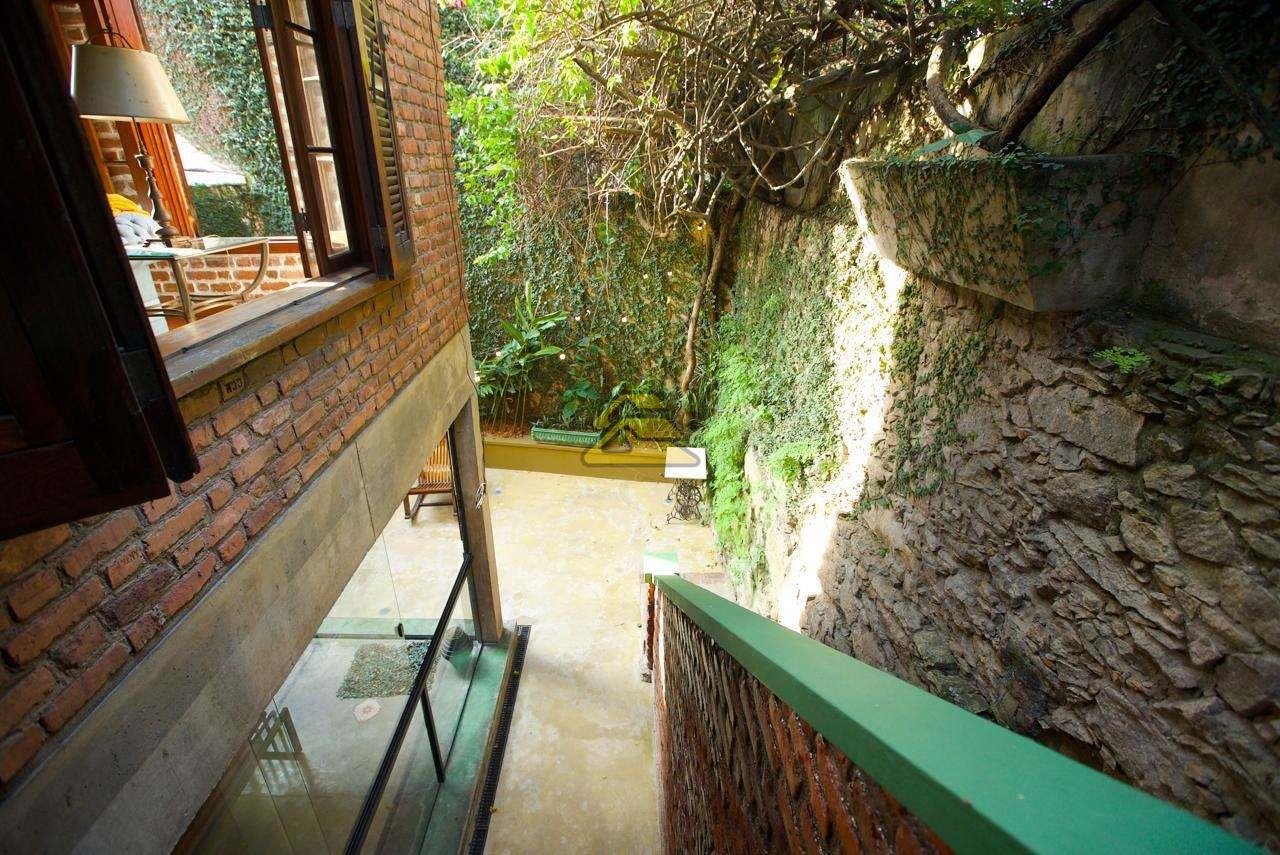 Casa à venda com 3 quartos, 176m² - Foto 24