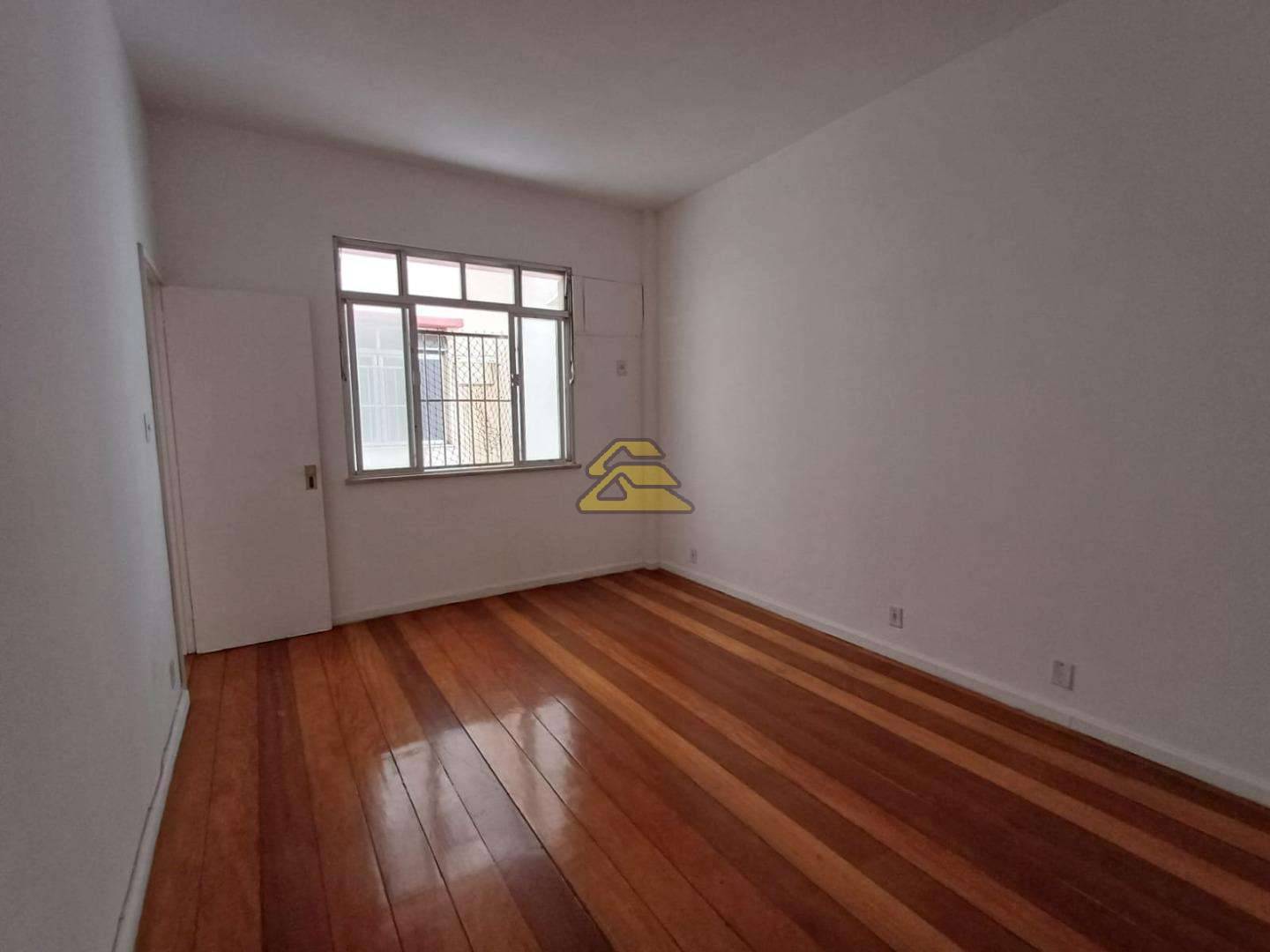 Apartamento à venda com 3 quartos, 95m² - Foto 7