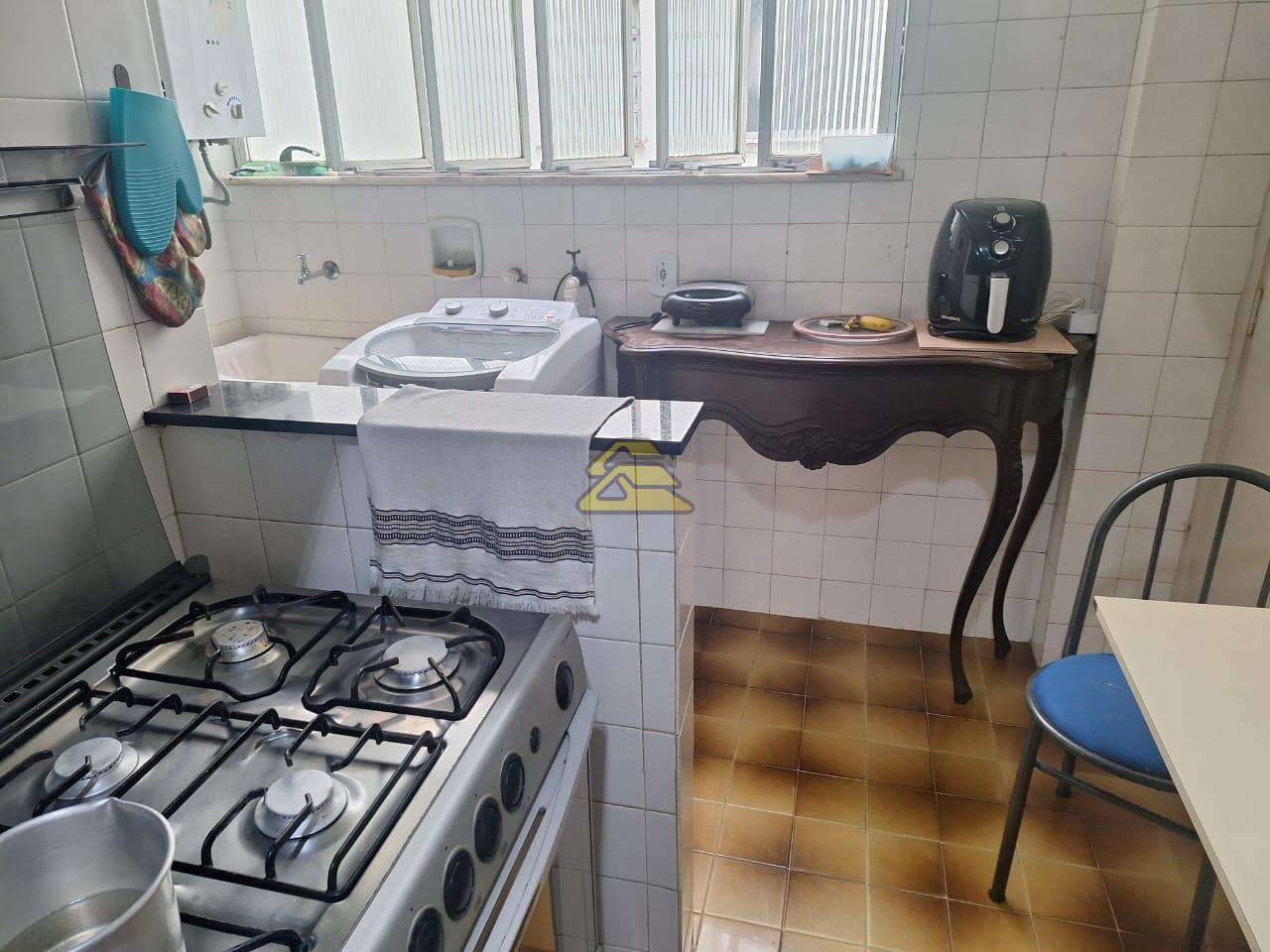 Apartamento à venda com 3 quartos, 97m² - Foto 20