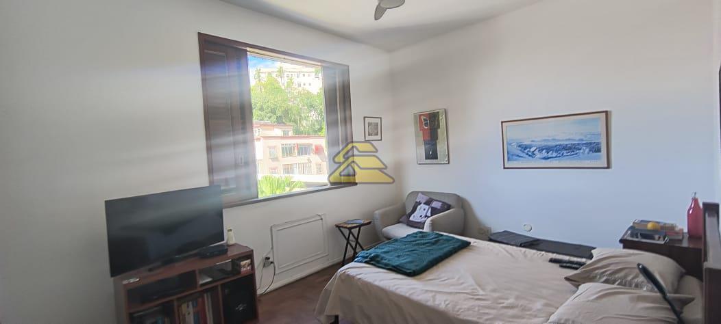 Apartamento à venda com 3 quartos, 122m² - Foto 25