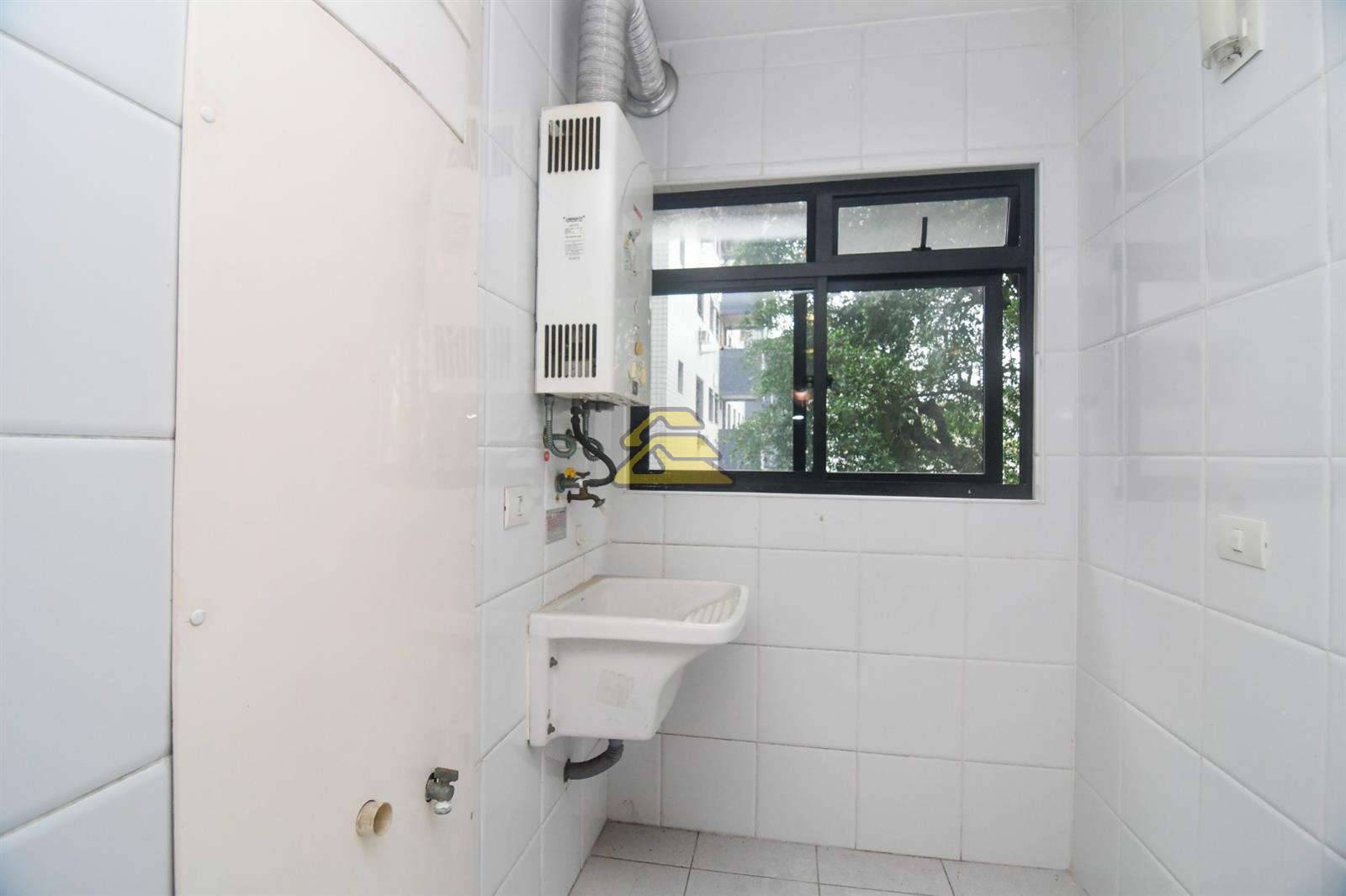 Apartamento à venda com 2 quartos, 66m² - Foto 14