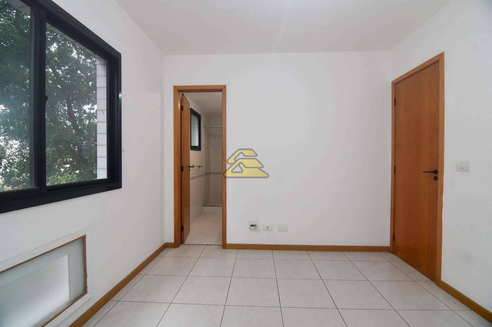 Apartamento à venda com 2 quartos, 66m² - Foto 8