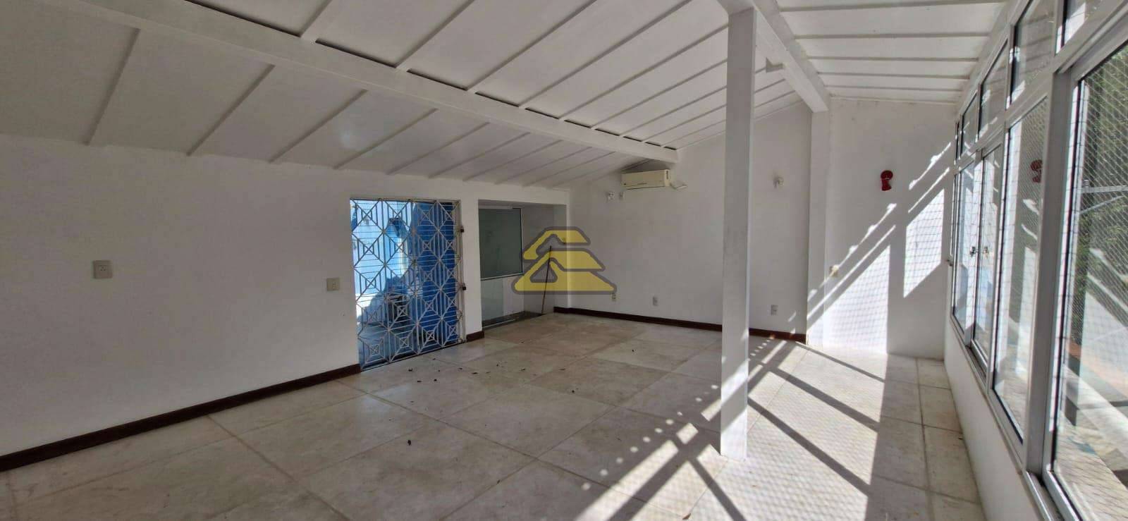 Casa à venda com 2 quartos, 136m² - Foto 24