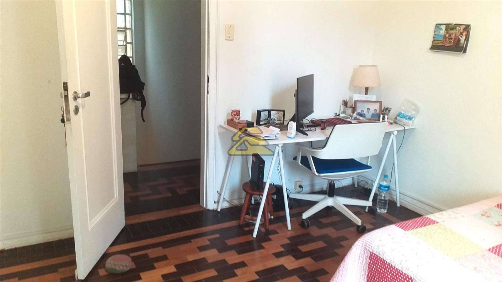 Casa à venda com 4 quartos, 180m² - Foto 32