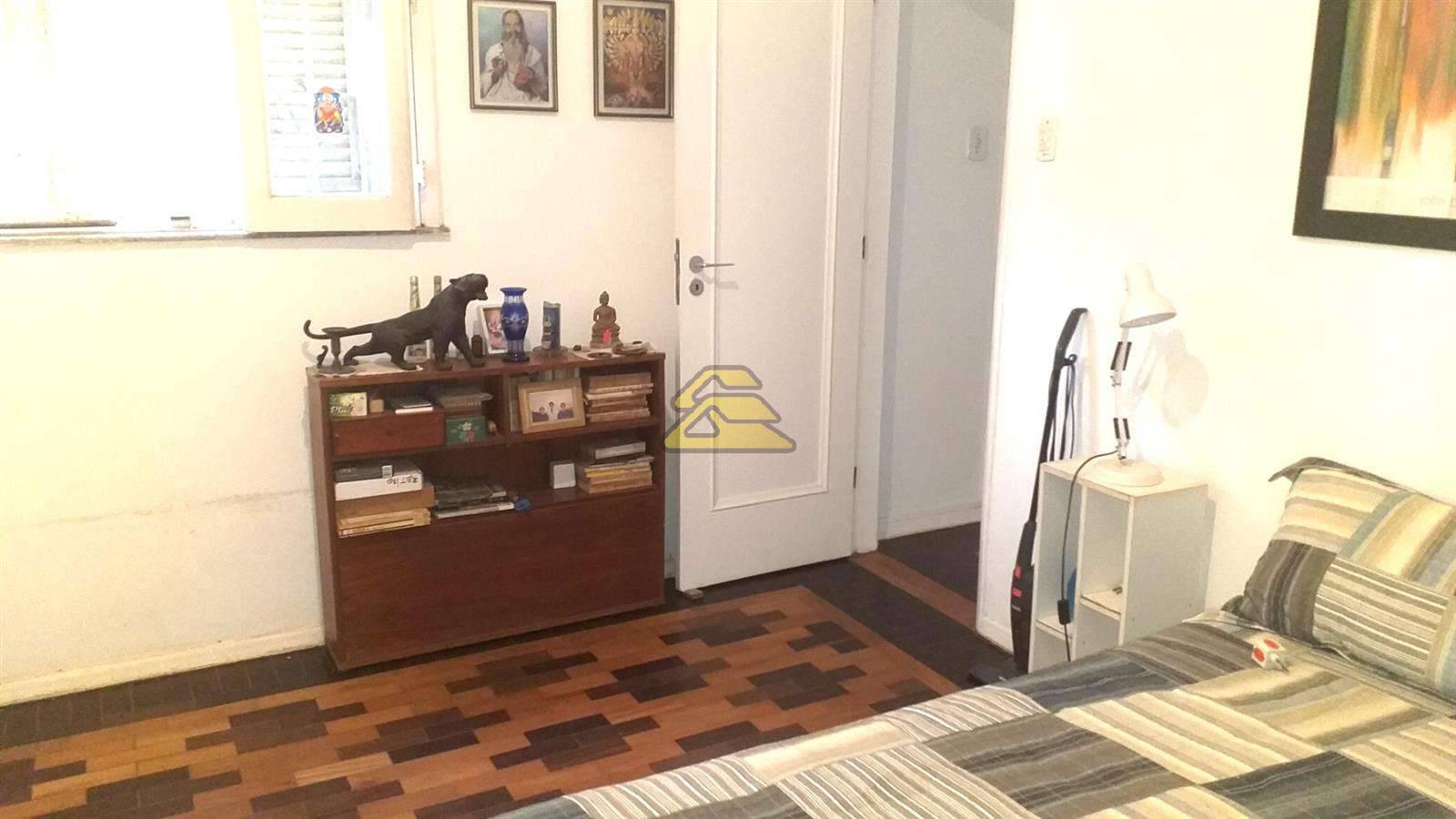 Casa à venda com 4 quartos, 180m² - Foto 23