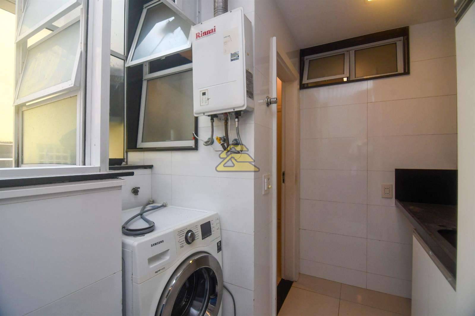 Apartamento à venda com 3 quartos, 146m² - Foto 20