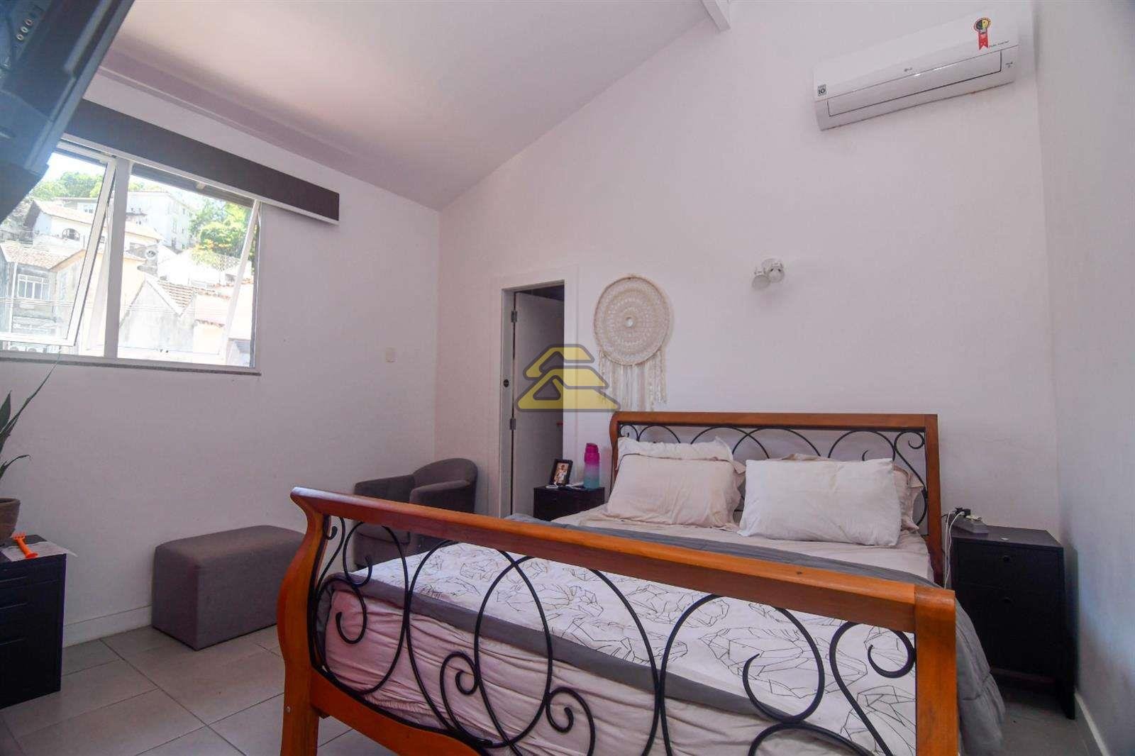 Apartamento à venda com 2 quartos, 75m² - Foto 19