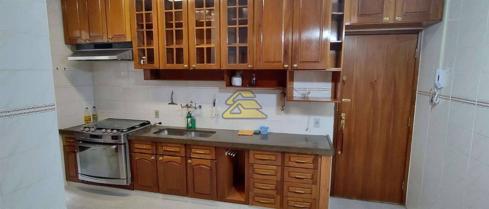 Apartamento à venda com 3 quartos, 148m² - Foto 20