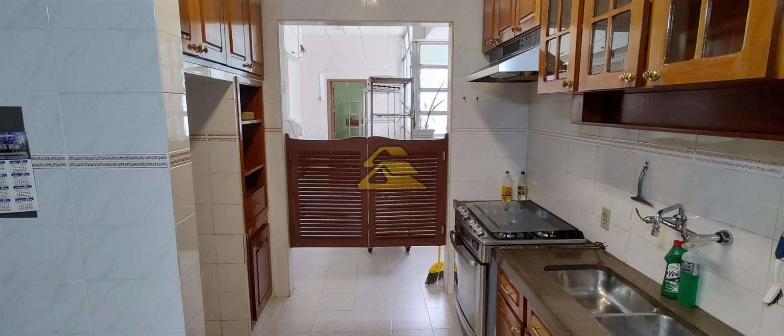 Apartamento à venda com 3 quartos, 148m² - Foto 21