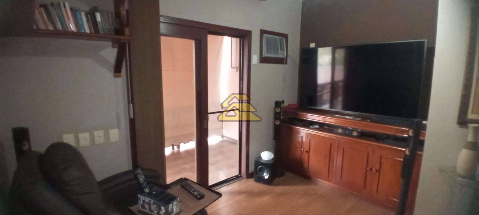 Apartamento à venda com 3 quartos, 261m² - Foto 14