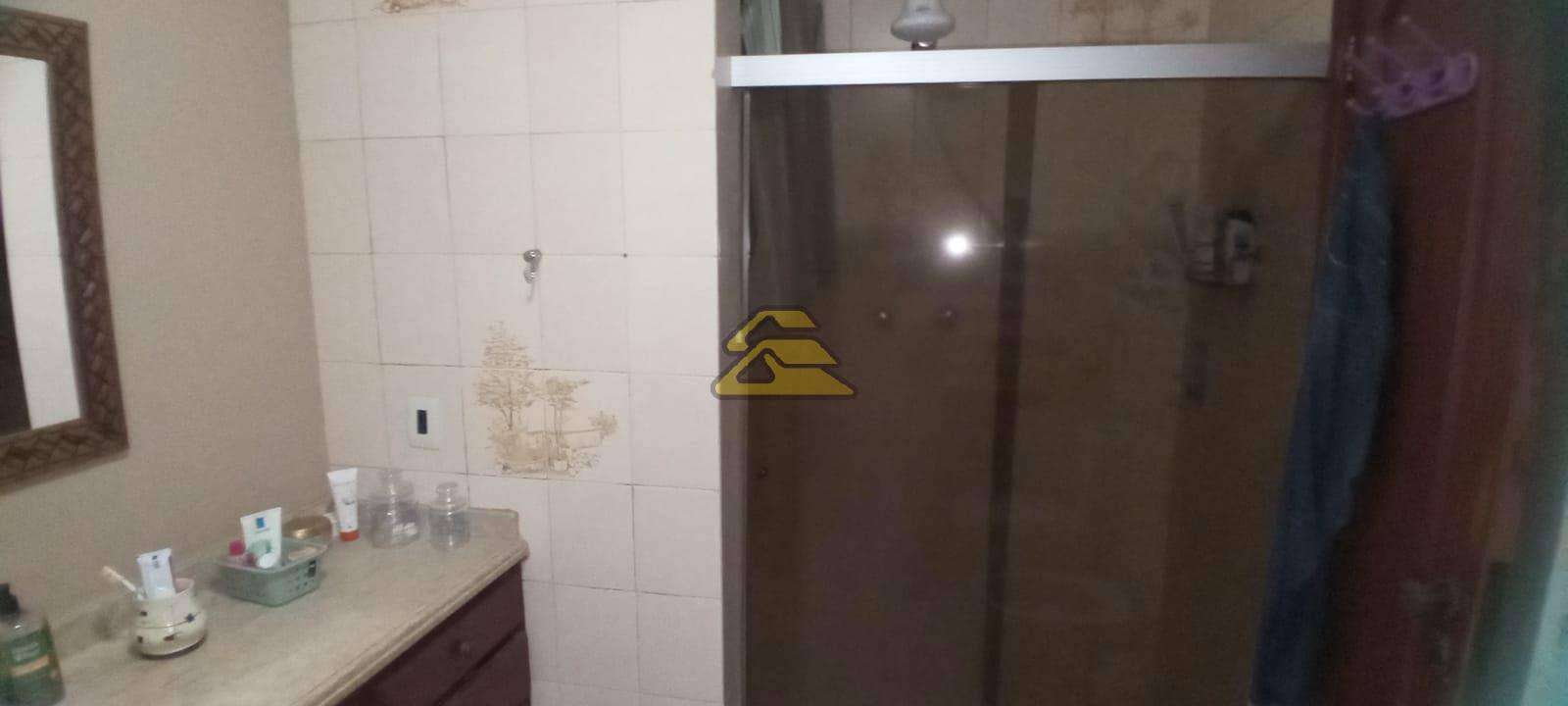 Apartamento à venda com 3 quartos, 261m² - Foto 33