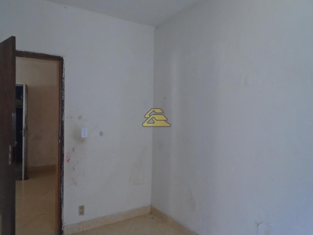 Casa para alugar com 3 quartos, 63m² - Foto 11