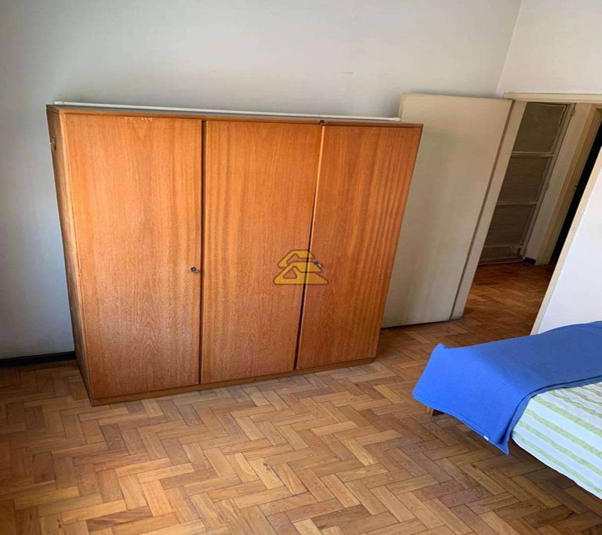 Casa à venda com 3 quartos, 180m² - Foto 8