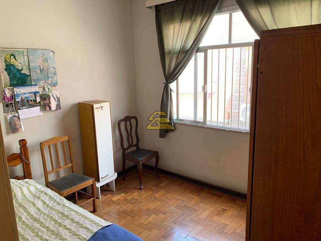 Casa à venda com 3 quartos, 180m² - Foto 10