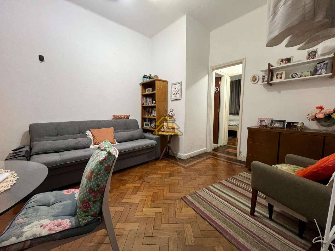 Apartamento à venda com 2 quartos, 59m² - Foto 2