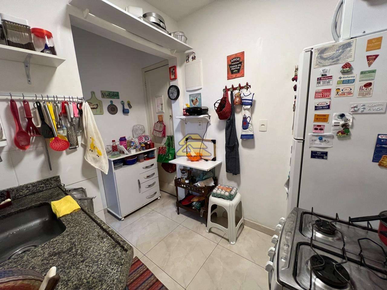 Apartamento à venda com 2 quartos, 59m² - Foto 18